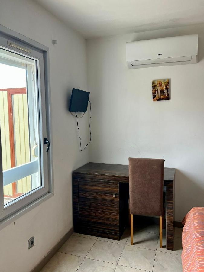 Hostal - Restaurante Asador Esperanza Huesca Kültér fotó
